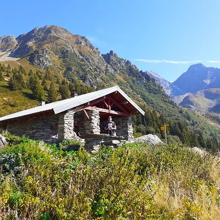 Le Refuge Du Poete Apartment Saint-Francois-de-Sales ภายนอก รูปภาพ